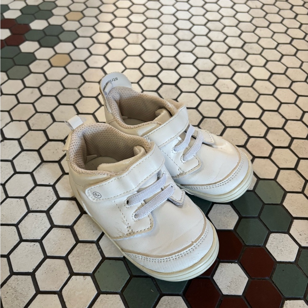 Stride Rite White First Walkers Sneaker